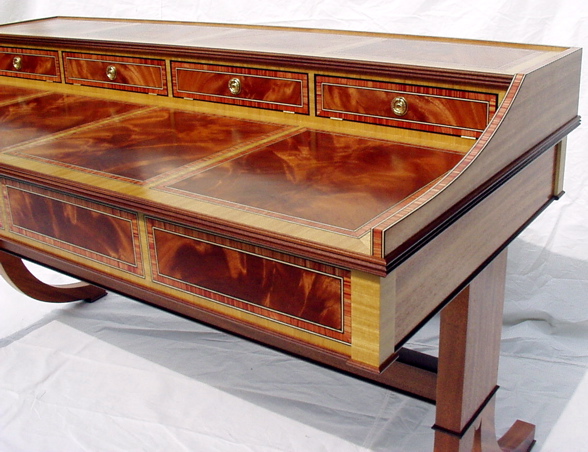 Aspen Desk